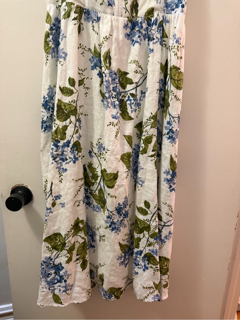Reformation Tagliatelle Hydrangea print dress - Picture 12 of 13